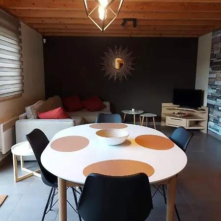 Casa de Férias La Clairiere Du Lac, Le De L'ecureuil